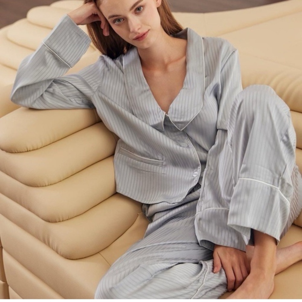 NWT NAP Loungewear Lazy Cat PJ Set Satin Blue Gray Large